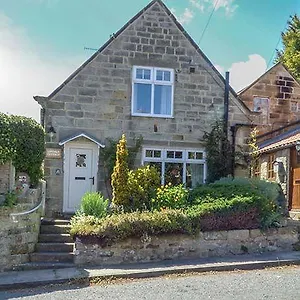 https://lyndale-cottage.yorkshirehotels.net